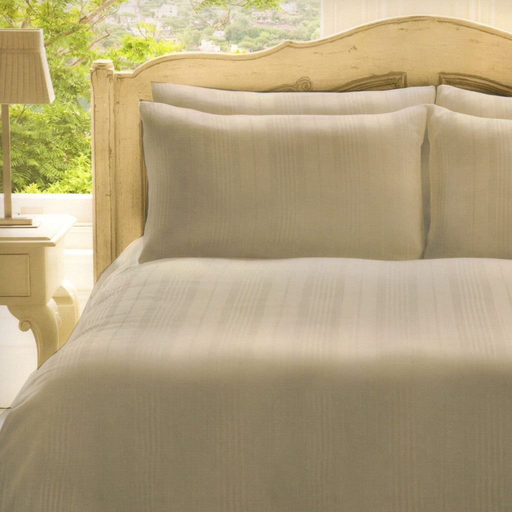 Frette Roma 200TC 100% Cotton Double Duvet Set – Luxury Bedding